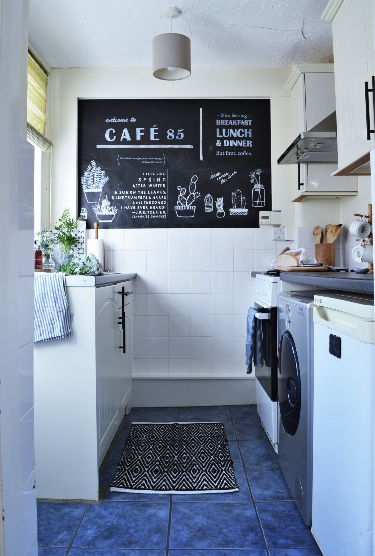 Tiny Kitchen Gets a Renter-Friendly Makeover After Photo